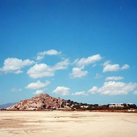شقة Lianos